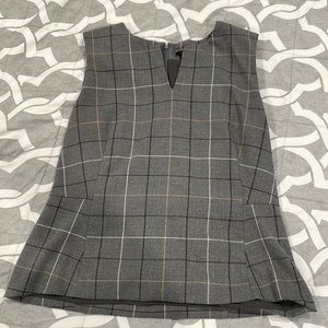 Ann Taylor Gray V-Neck Shirt Size 12